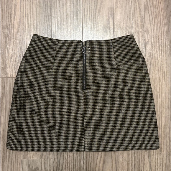 Forever 21 Black and Brown Mini Skirt - Picture 2 of 6